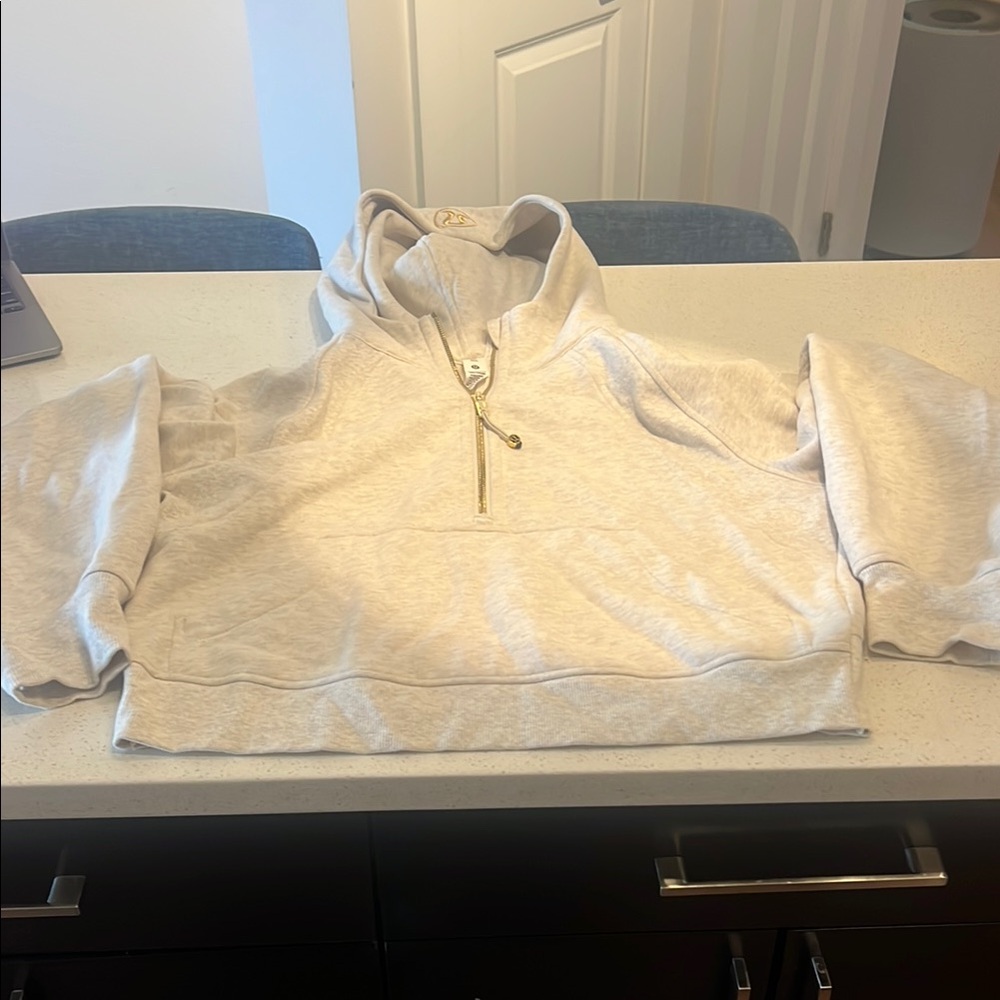 Lululemon scuba Hoodie with Gold Zipper